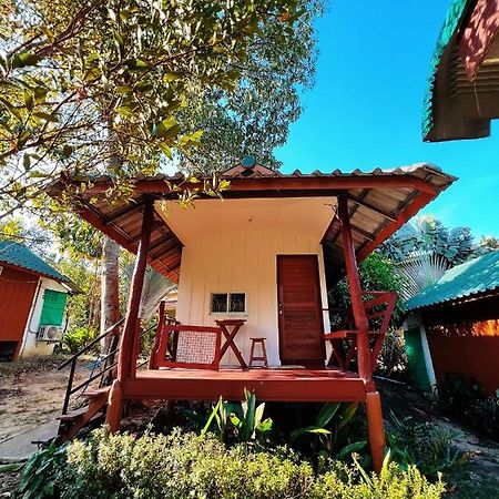 Lonely Groove Hotel Koh Chang Ngoại thất bức ảnh