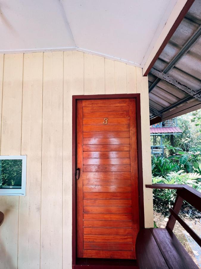 Lonely Groove Hotel Koh Chang Ngoại thất bức ảnh