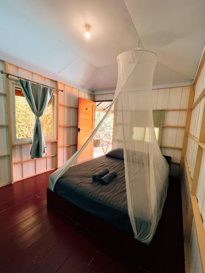Lonely Groove Hotel Koh Chang Ngoại thất bức ảnh