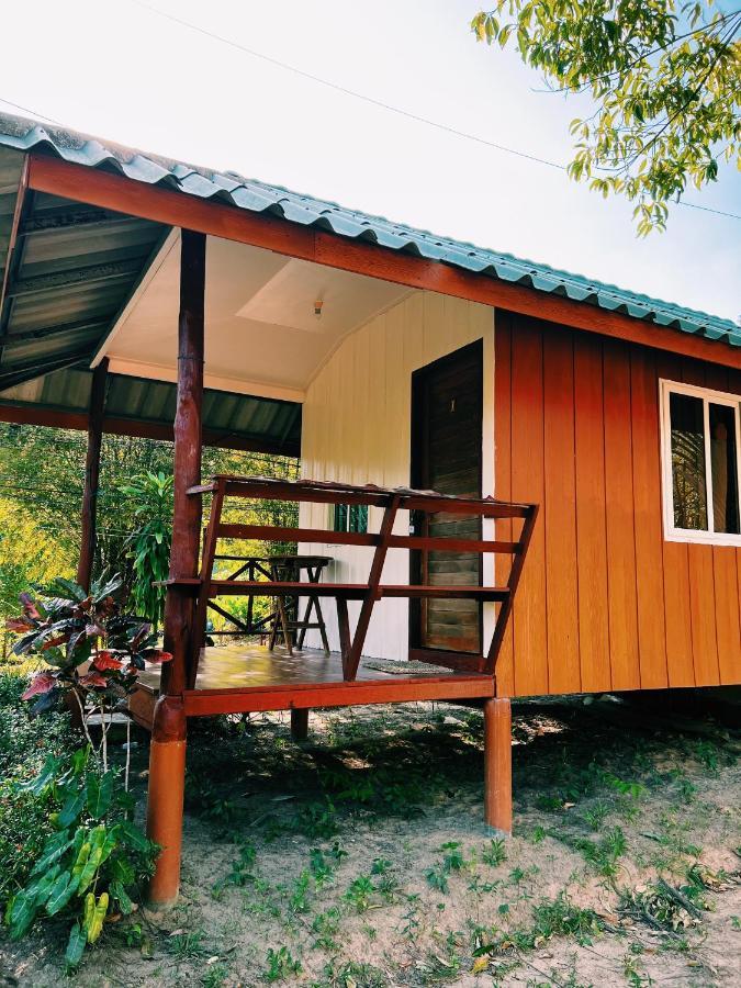 Lonely Groove Hotel Koh Chang Ngoại thất bức ảnh