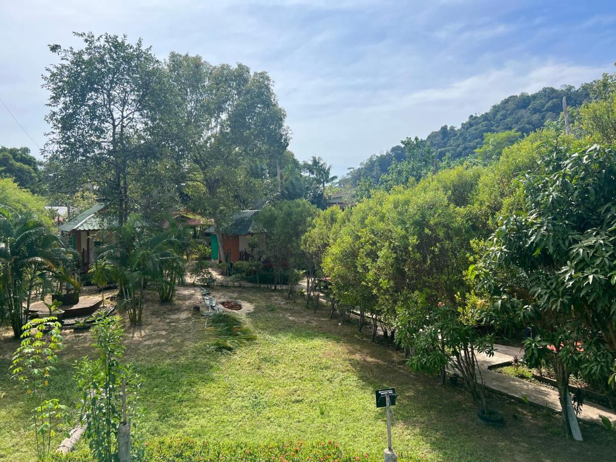 Lonely Groove Hotel Koh Chang Ngoại thất bức ảnh