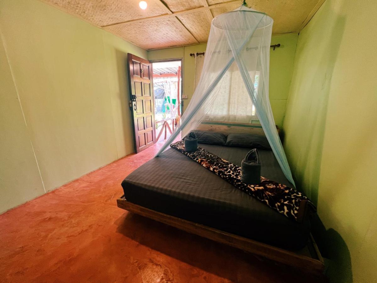 Lonely Groove Hotel Koh Chang Ngoại thất bức ảnh