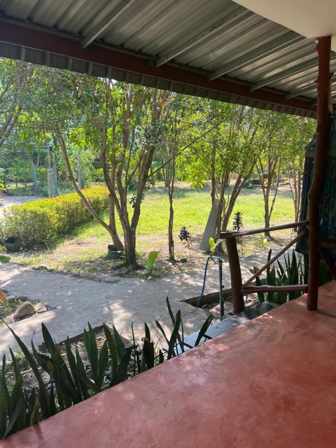 Lonely Groove Hotel Koh Chang Ngoại thất bức ảnh